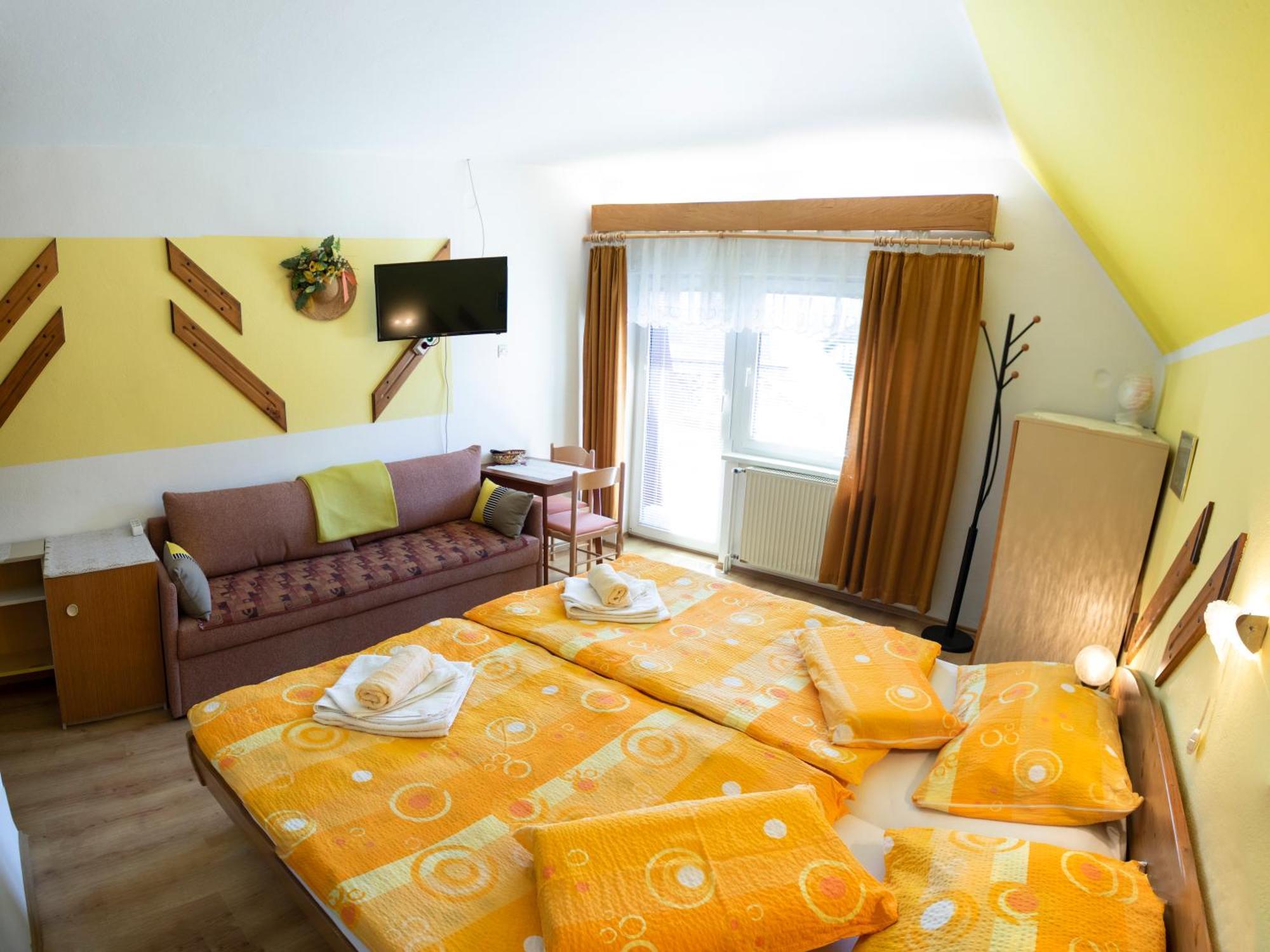 Apartments And Rooms Razen Bohinj Exterior photo